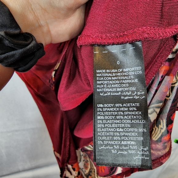 Chico's Travelers Slinky Stretchy Asymmetrical Red Tunic Leopard Floral Small - Picture 13 of 16